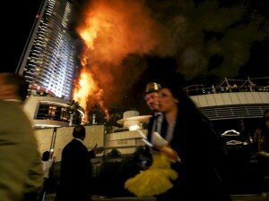 emirates-dubai-fire_ahmed_jadallah_reuters-3